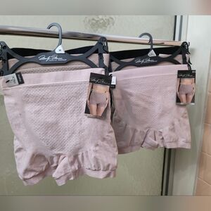 NWT Marilyn Monroe 3Pk Shapewear. Firm, tummy control panel. M & S Szs.$35 Each.